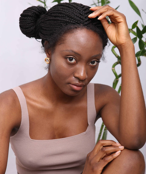 Layla Natural Black Synthetic HD Lace Wig wig